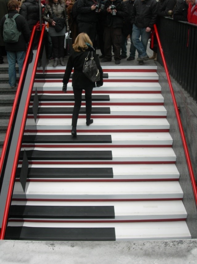 Alfombra de seguridad usada como modo de entretenimiento